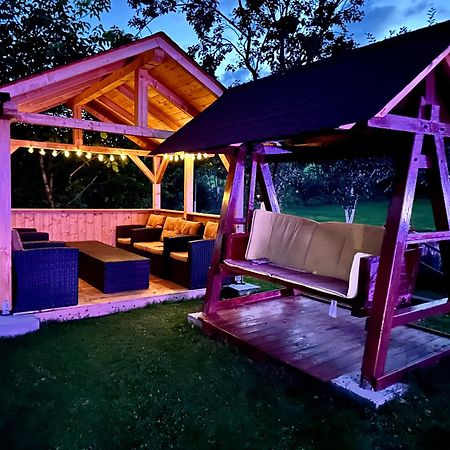 Pensiunea Casa Eden Mărişel Zewnętrze zdjęcie