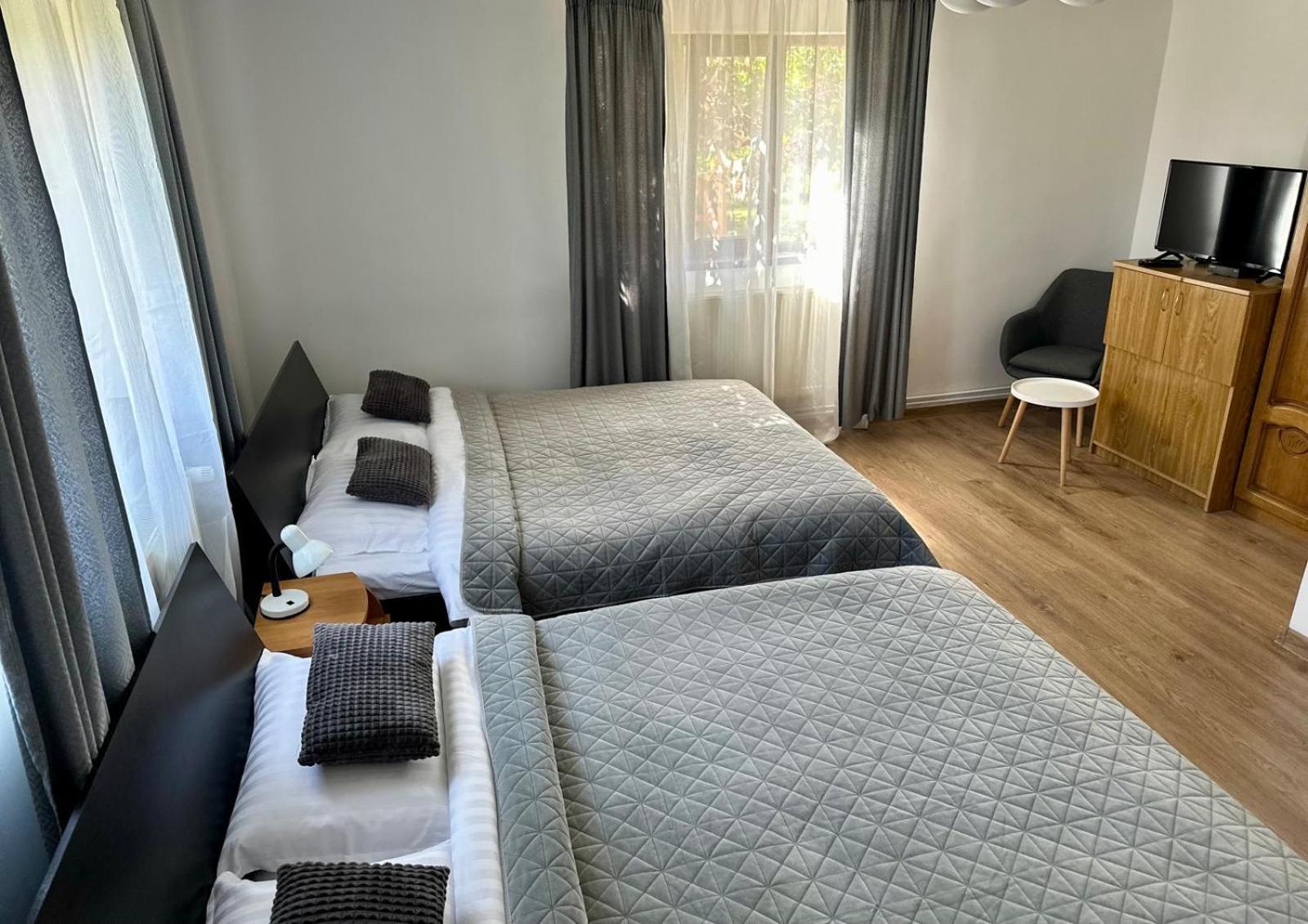 Pensiunea Casa Eden Mărişel Zewnętrze zdjęcie
